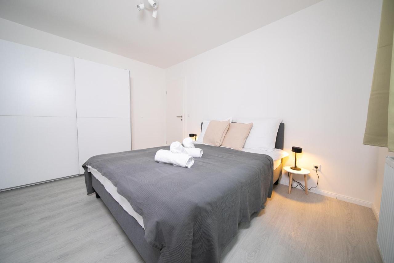 Favorite Stays - Suite And More - 10 Min Zur Messe ดุสเซลดอร์ฟ ภายนอก รูปภาพ