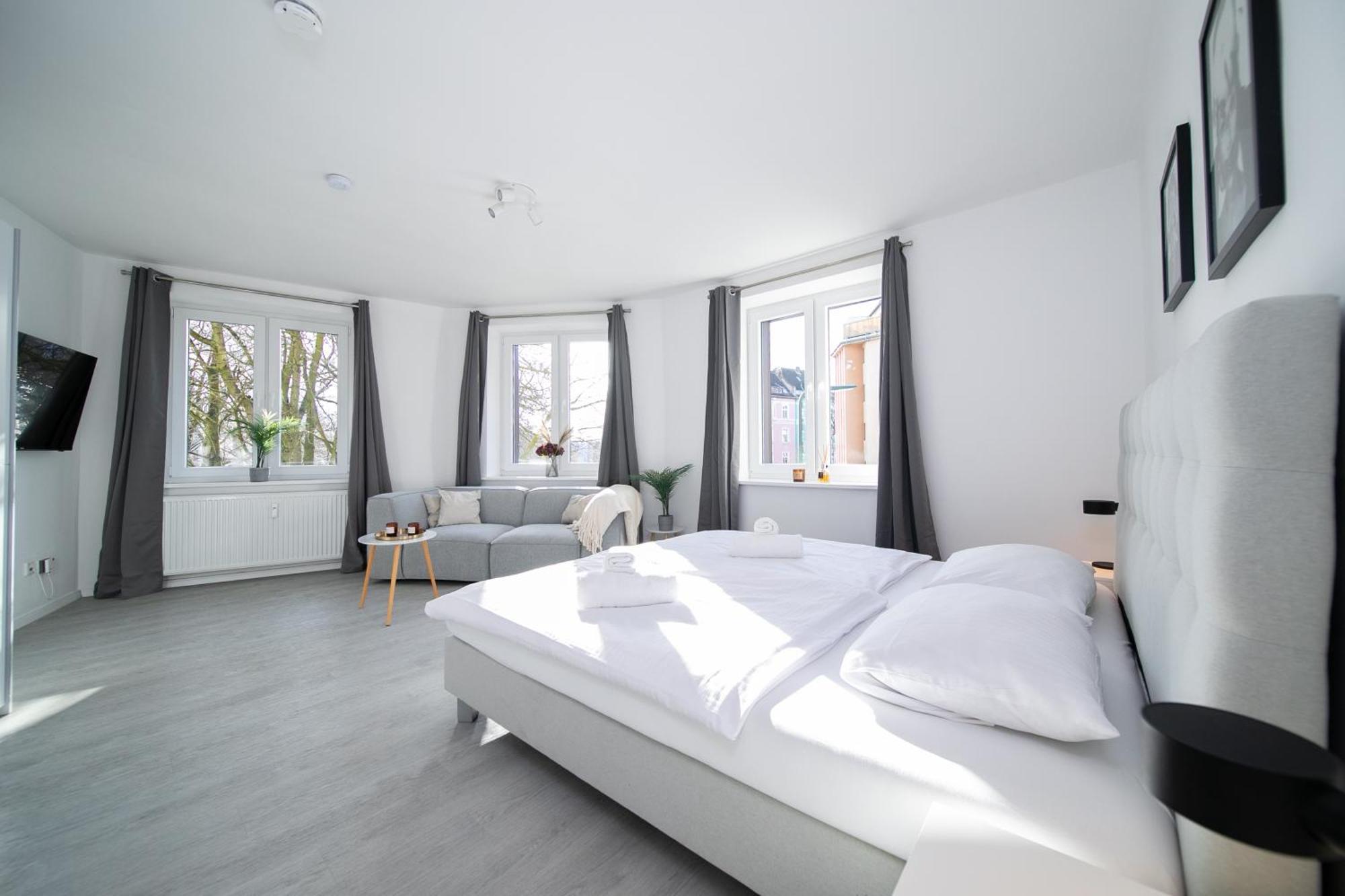 Favorite Stays - Suite And More - 10 Min Zur Messe ดุสเซลดอร์ฟ ภายนอก รูปภาพ